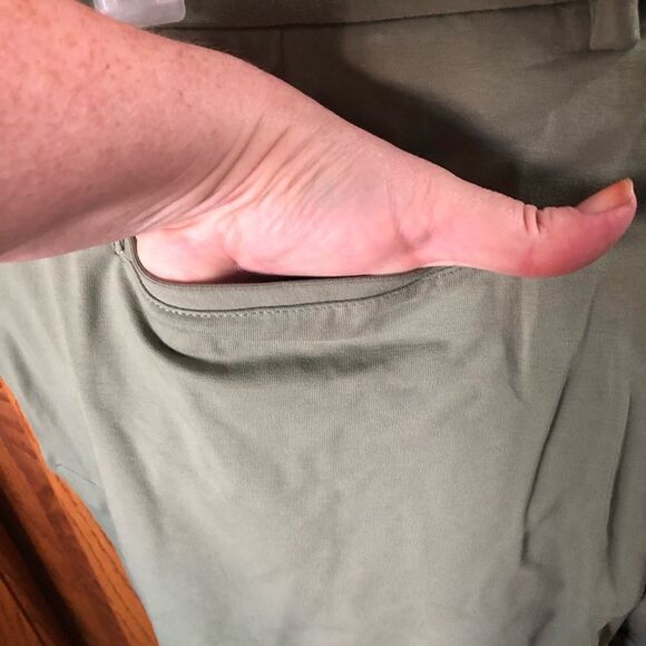 NWT Swet Tailor Men’s Everyday Chino Shorts Deeper Sage Green - 40 - Picture 5 of 8